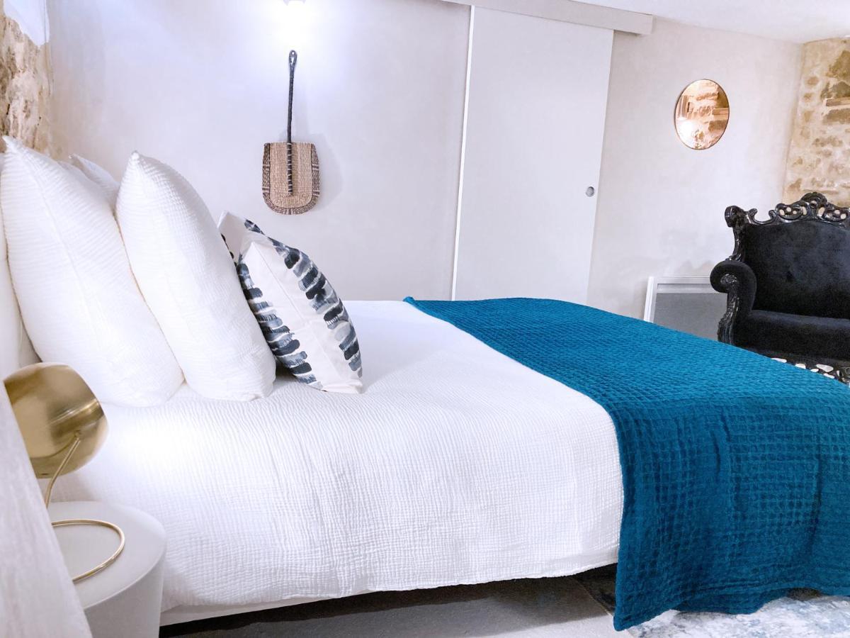 Residence Du Platane Сен-Лоран-дез-Арбр Екстериор снимка